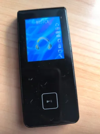 Reproductor MP3 Negro mod.BMP7008AC #Bluesky