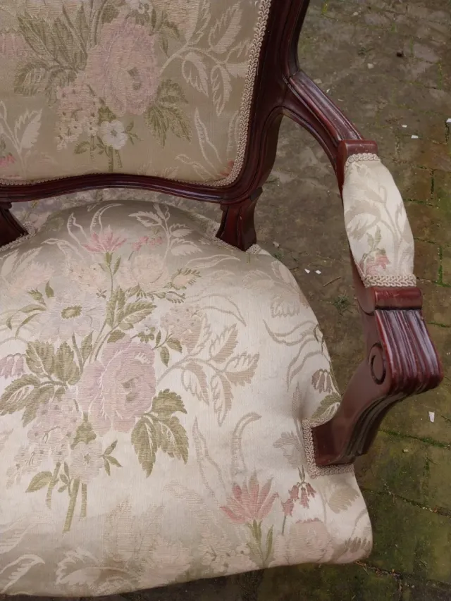 Silla Luis XV Estilo Clásico