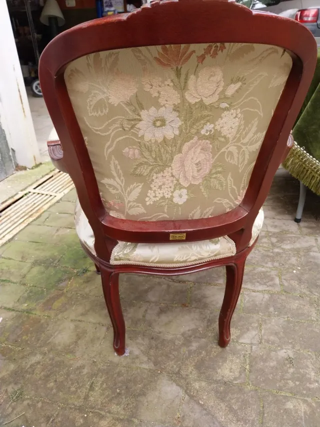 Silla Luis XV Estilo Clásico