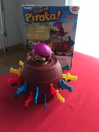 Juego Salta Pirata Tomy Bizak