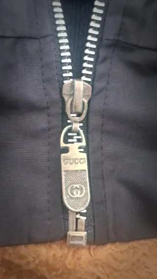 Chaqueta, casaca , chamarra Gucci