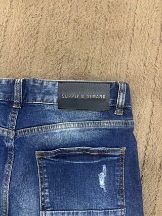 Pantalón vaquero Supply & Demand para hombre.