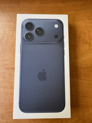 Caja iPhone 17 Pro Max