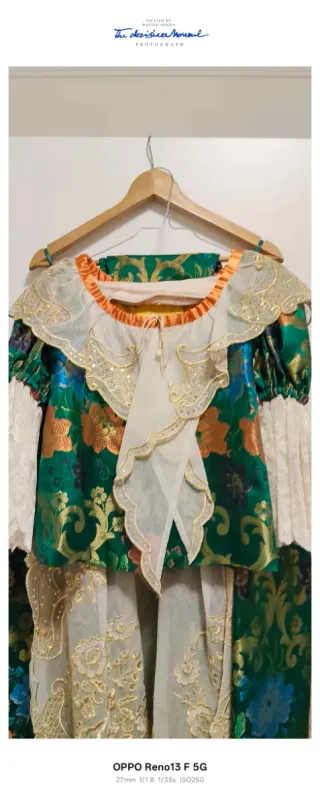 Traje de Fallera Verde y Dorado