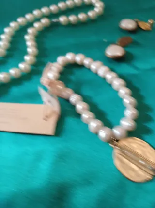 Set gioielli: collana, bracciale, orecchini