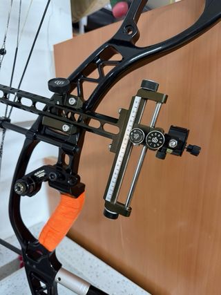 Arco Hoyt compuesto poleas