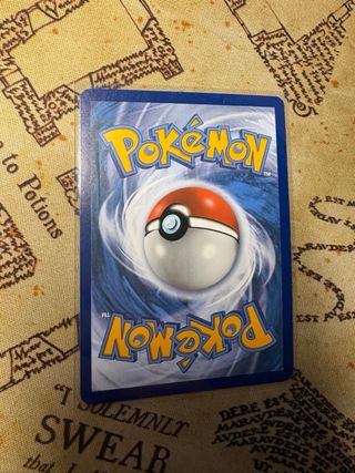 Carta Pokémon Sylveon SWSH211