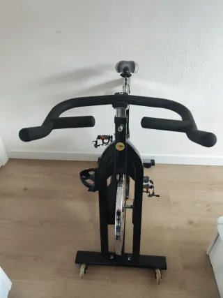 Bicicleta Estática Utility 61