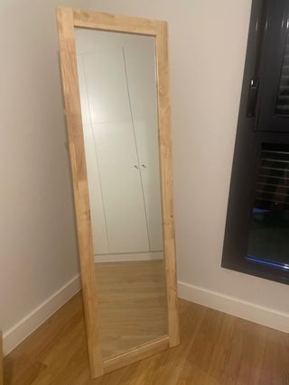 Specchio da terra in legno e vetro