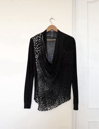 Jersey Desigual brillo negro y blanco