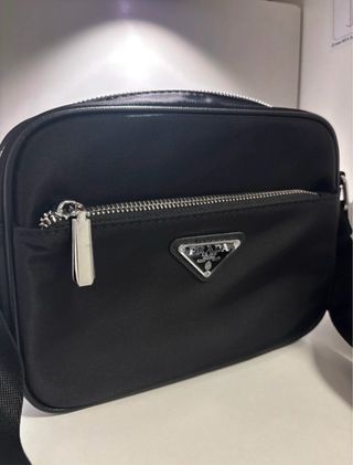 Bandolera Prada Re-Nylon Negra
