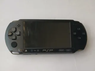Console Sony PSP E1000 Street Nero