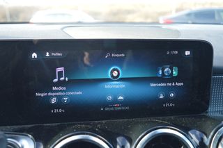 MERCEDES-BENZ Clase GLB 200d 4Matic 8G-DCT