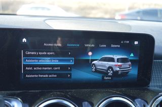 MERCEDES-BENZ Clase GLB 200d 4Matic 8G-DCT