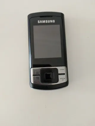 Teléfono móvil vintage Siemens y Samsung