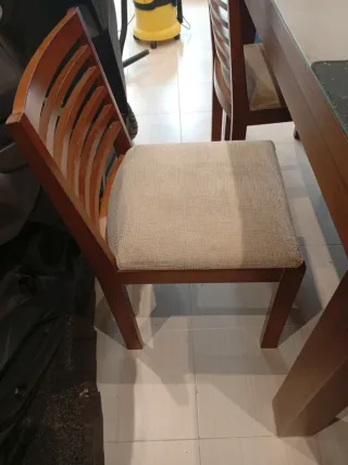 Mesa de comedor con 6 sillas