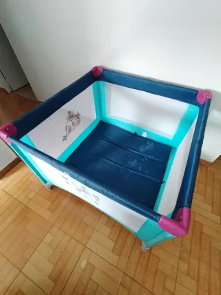 Parque infantil 90x90 sin usar