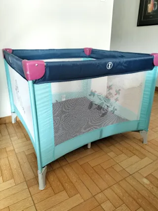 Parque infantil 90x90 sin usar