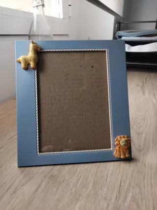 Marco de fotos infantil azul con animales
