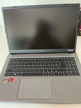 Portátil Acer EX215-24-R4ZG Ryzen 5 7520U Gris