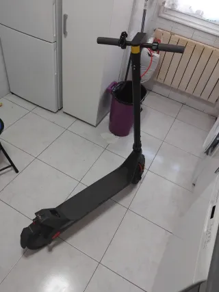 Patinete Eléctrico Xiaomi 4 Lite 2Gen