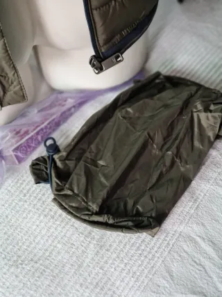 Cazadora acolchada Zara verde oliva