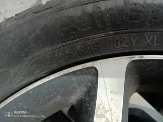 Neumático Uniroyal 245/45R19 102Y XL año 2023