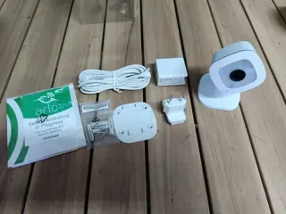 Cámara de vigilancia Arlo Q VMC3040