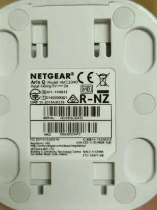 Cámara de vigilancia Arlo Q VMC3040