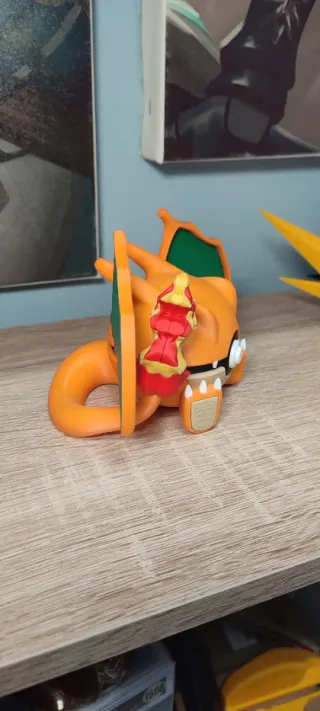 Poké Ball Charizard Pokemon matte