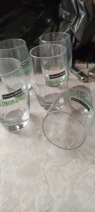 Set de 6 vasos Minute Maid a estrenar