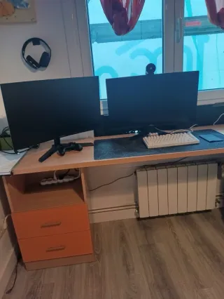 Habitación infantil completa con cama nido