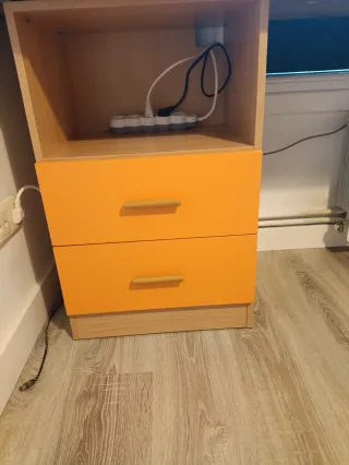 Habitación infantil completa con cama nido