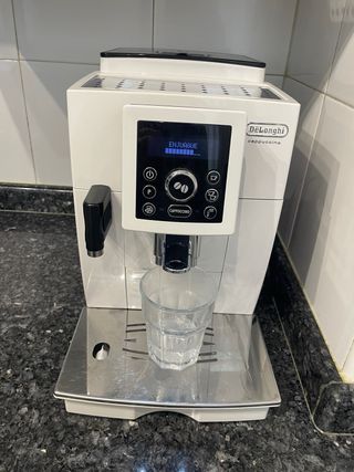 Cafetera Superautomática de DeLonghi ECAM23.460.W