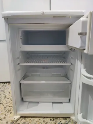 Nevera Indesit