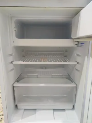 Nevera Indesit