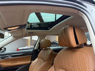 BMW Serie 7 750i xDrive