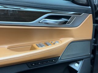 BMW Serie 7 750i xDrive