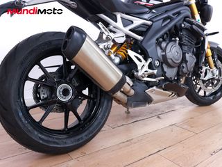 TRIUMPH SPEED TRIPLE 1200 RS