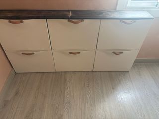 Zapatero Beige y Marrón ( modificado a mano