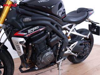 TRIUMPH SPEED TRIPLE 1200 RS