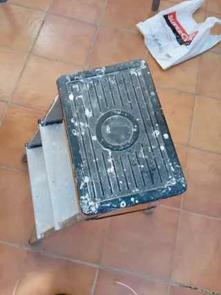 Escalera aluminio 2 peldaños