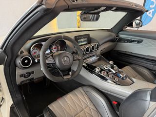 MERCEDES AMG GT C 1de500
