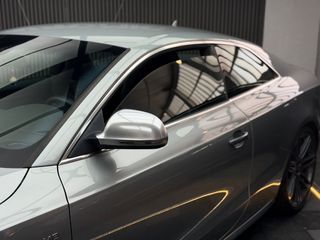 AUDI S5 4.2 FSI quattro tiptronic