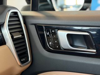 PORSCHE Cayenne Coupe EHybrid