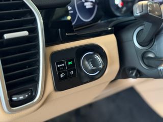 PORSCHE Cayenne Coupe EHybrid