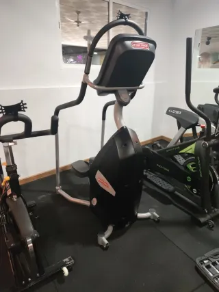 Máquina Step STAR TRAC