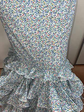 Falda flamenca volantes floral