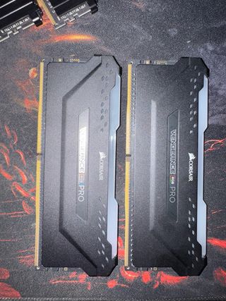 Memoria RAM Corsair Vengeance RGB PRO DDR4