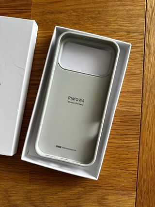 Funda Rimowa iPhone 17 Pro Max